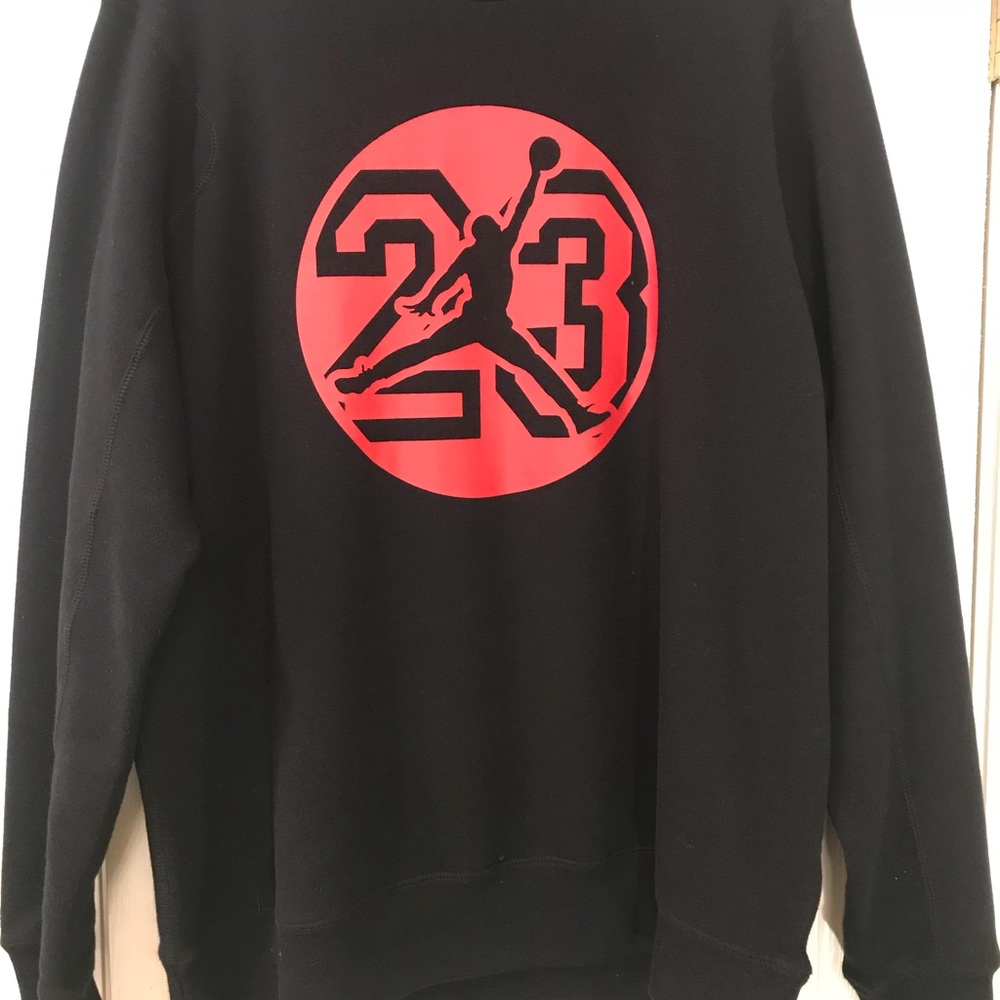 Jordan sweater black and red clean